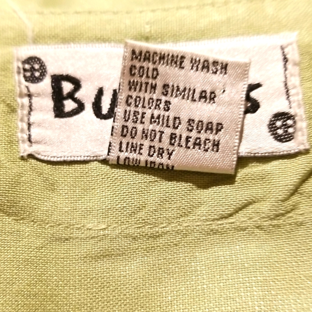 Woman's  Fashion Fashion Plus Size  Blouse - Picture 4 of 5